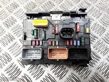 2006 CITROEN C3 CAIXA DE FUSÍVEIS SOB O CAPÔ 1400 GASOLINA 9659741880 BSM-L04 comprar usado 2006 CITROEN C3 CAIXA DE FUSÍVEIS SOB O CAPÔ 1400 GASOLINA 9659741880 BSM-L04 comprar usado  Enviando para Brazil