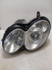 A2098201561 faro anteriore usato A2098201561 faro anteriore usato  Trento