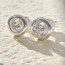 Boucles oreilles diamant d'occasion  Expédié en France