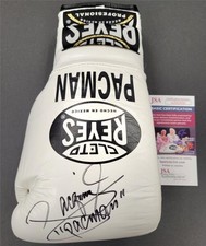 Manny pacquiao signed d'occasion  Expédié en Belgium