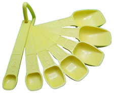 Tupperware measuring spoons d'occasion  Expédié en Belgium