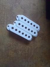 Cache micro pickups d'occasion Cache micro pickups d'occasion  Fontaine