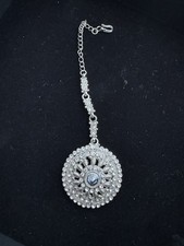 Silver crystal round for sale Silver crystal round for sale  LONDON