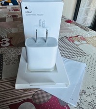 Caricatore adattatore apple usato  Luzzi
