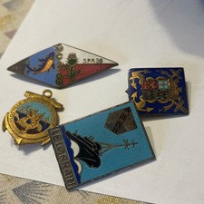 Lots insignes militaires d'occasion  Dordives