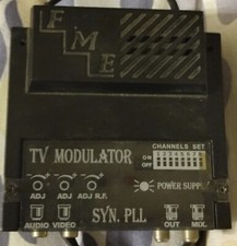 Modulatore quarzato autoalimen usato  Palermo
