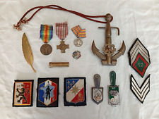 Lot militaria insigne d'occasion  Crèvecœur-le-Grand