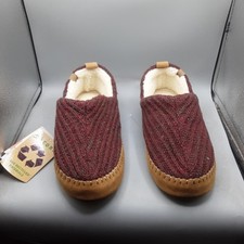 Acorn camden slippers for sale  Medina
