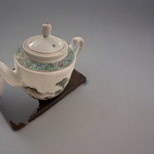 Tea pot. beautiful for sale  Glenview