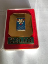 1968. grenoble. badge d'occasion  France