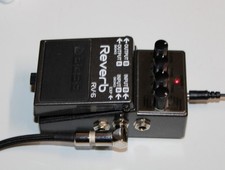 Pedal de efeitos de guitarra Boss RV-6 ressonância digital comprar usado Pedal de efeitos de guitarra Boss RV-6 ressonância digital comprar usado  Enviando para Brazil