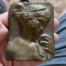 Placca bassorilievo bronzo usato  Salerno