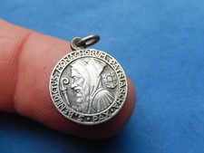 Petite medaille saint d'occasion  Aubenas
