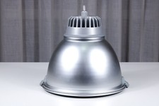 Bellissima lampada industriale usato  Busto Arsizio
