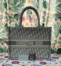 Dior tote book usato  Messina