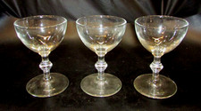 glasses 30 wine for sale  Hensel