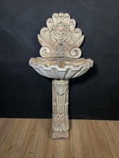 Antica fontana pietra usato  Paolisi