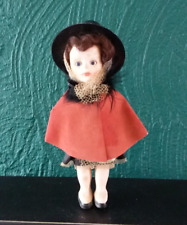 Figurine poupée chaperon d'occasion  Bauvin