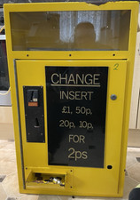 Yellow coin change for sale  LINCOLN