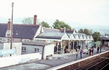 Dingwall station platform for sale  CHESTERFIELD