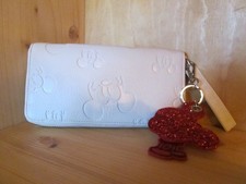 Portefeuille desigual modèle d'occasion Portefeuille desigual modèle d'occasion  France