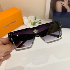 Usado, Óculos de sol masculino Louis Vuitton Z1736E 145 armação quadrada gradiente lente cinza fumaça comprar usado  Enviando para Brazil