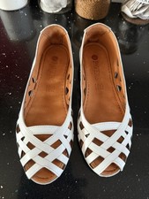 White pavers sandals for sale  ASHFORD