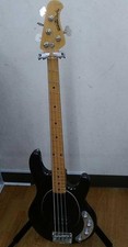 Musicman ernie ball d'occasion  Expédié en Belgium