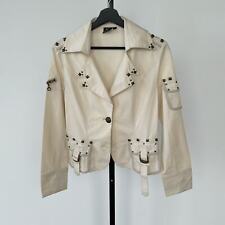 Man xinya women for sale  Miami