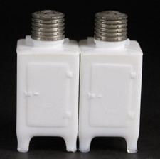 Antigo Vintage Vidro de Leite GE Geladeira Sal Pimenta Shaker Conjunto Figura Década de 1930 comprar usado Antigo Vintage Vidro de Leite GE Geladeira Sal Pimenta Shaker Conjunto Figura Década de 1930 comprar usado  Enviando para Brazil