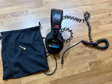 Cuffie stereo dinamiche usato  Spedire a Italy