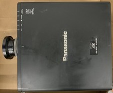 Panasonic projector dz870 for sale  BURTON-ON-TRENT