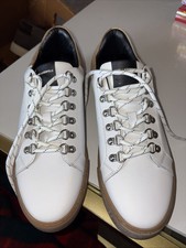 Karl lagerfeld white d'occasion  Expédié en Belgium