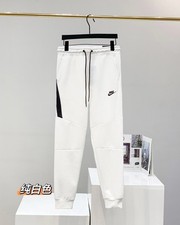 Nike nsw tech usato  Trambileno