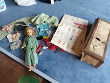 Bambola jenni vestita usato  Bellinzago Novarese