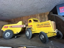 Trattore legno con usato  Loano
