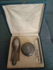 Coffret toilette vintage d'occasion  Onzain