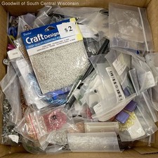 4.6 lbs beads for sale  Madison