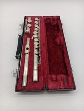 yamaha 211 flute for sale yamaha 211 flute for sale  Saint Petersburg