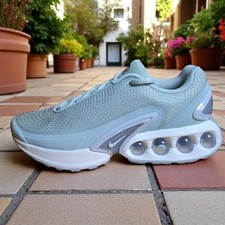 Nike women air for sale  Roper