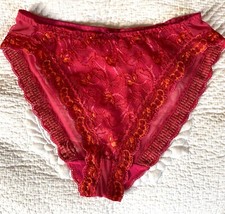 Slip dentelle extenso d'occasion  Nantes-
