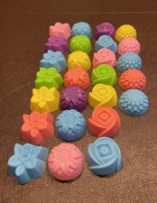 26 moldes reutilizáveis de silicone para cupcake várias formas de flores copos de silicone comprar usado  Enviando para Brazil