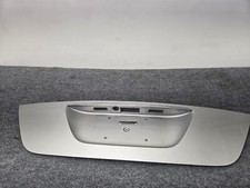 TAMPA DO PORTA-MALAS SUPORTE DE PLACA ACABAMENTO MERCEDES W211 E350 E550 E320 FABRICANTE DE EQUIPAMENTO ORIGINAL, usado comprar usado  Enviando para Brazil