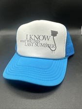 Boné de beisebol azul promocional oficial I Know What You Did Last Summer 2025 NOVO comprar usado Boné de beisebol azul promocional oficial I Know What You Did Last Summer 2025 NOVO comprar usado  Enviando para Brazil