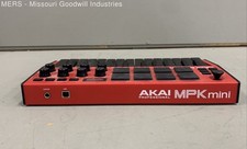 MINI TECLADO MPK PROFISSIONAL AKAI, usado comprar usado  Enviando para Brazil