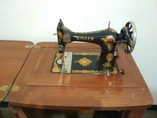 Antica macchina cucire usato Antica macchina cucire usato  Ceranesi