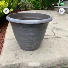 Large planter for sale  Parsippany