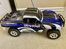 Traxxas slash truck d'occasion  Expédié en Belgium