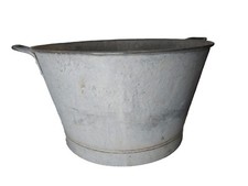 Round zinc bathtub d'occasion  Expédié en Belgium