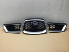 Usado, 2006-2007 SUBARU IMPREZA WRX STI CONJUNTO DE ACABAMENTO DE GRADE FRONTAL - PRATA - FABRICANTE DE EQUIPAMENTO ORIGINAL - 3 PEÇAS comprar usado  Enviando para Brazil